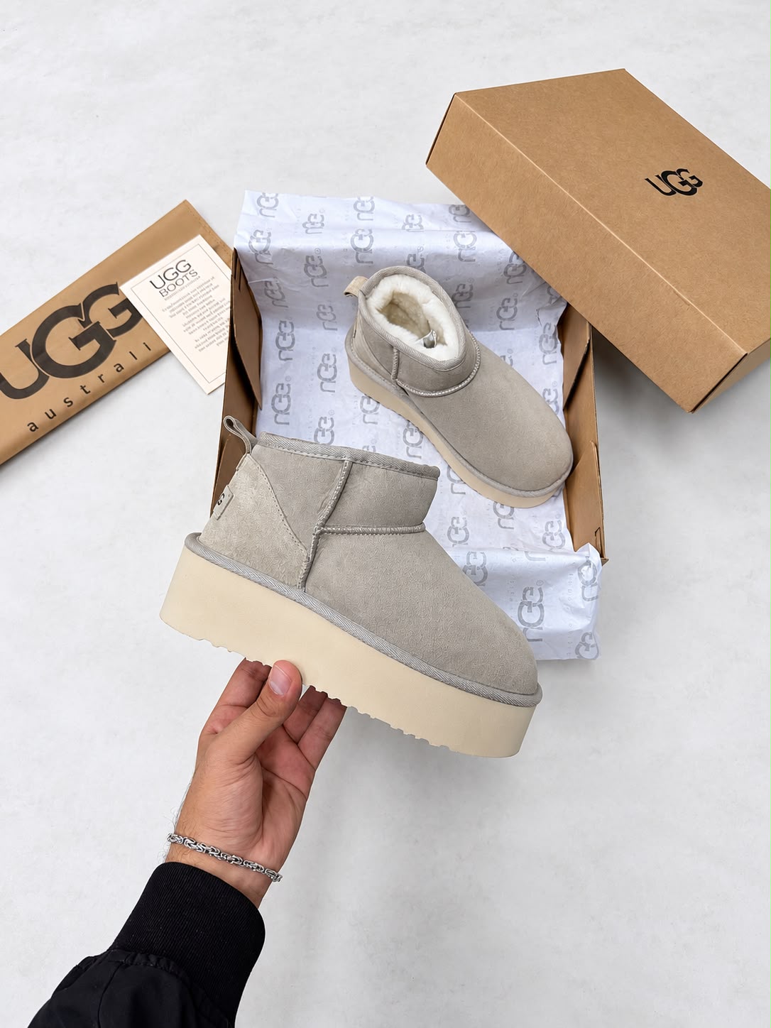 UGG Classic Ultra Mini Platform Boot Cream