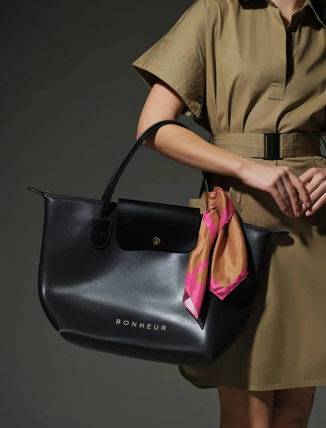 Bonheur N°7 Kanvas Çanta - Leather Black