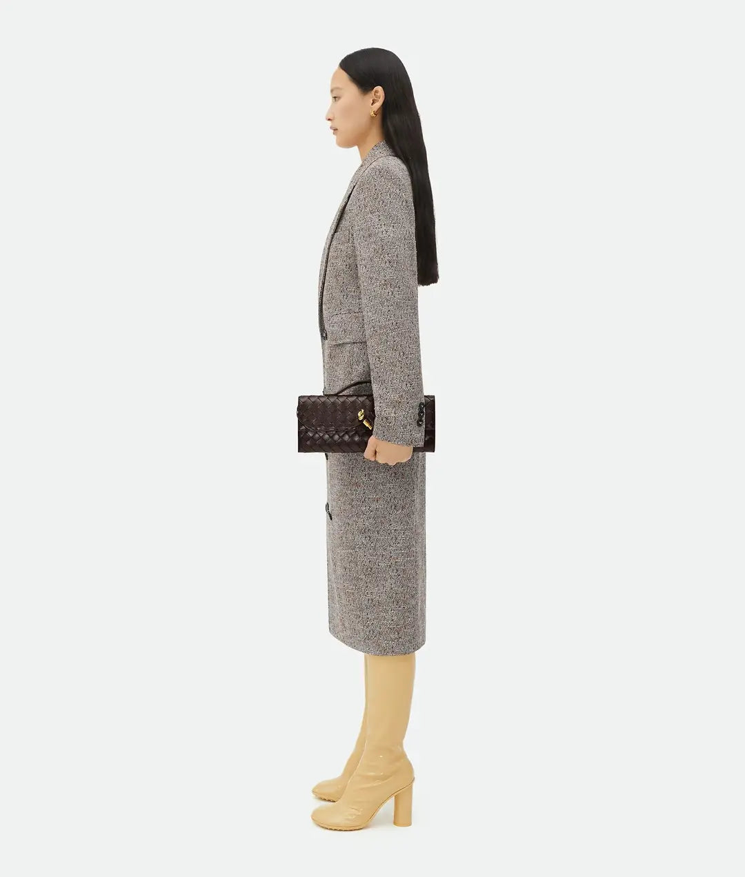 Bottega Venets Andiamo Clutch- - Fondant