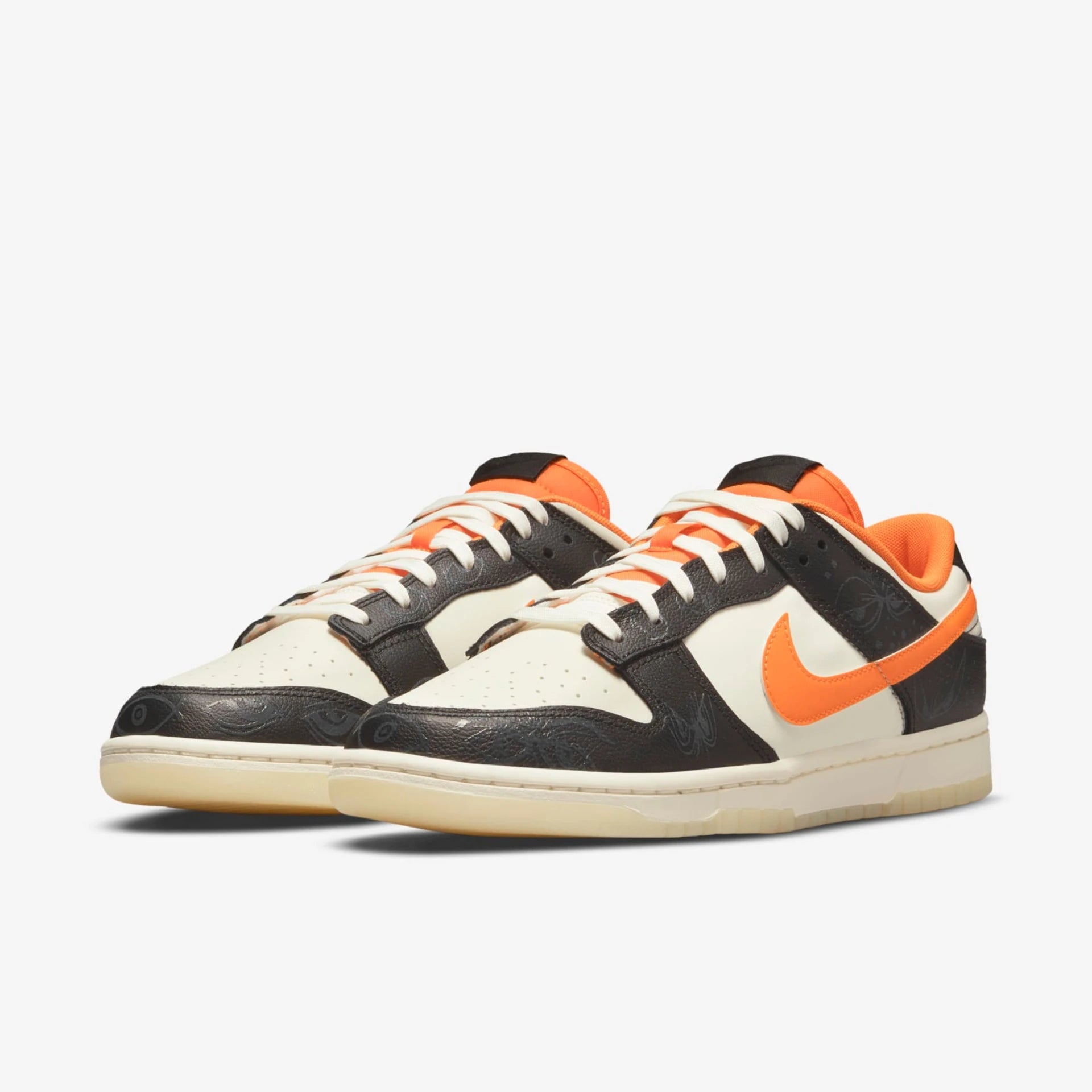 Nike Sb Dunk Low Halloween