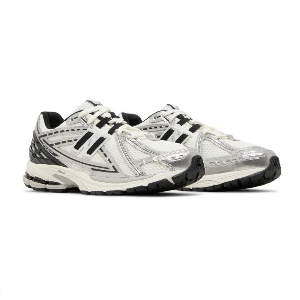 New Balance 1906R Silver Metallic