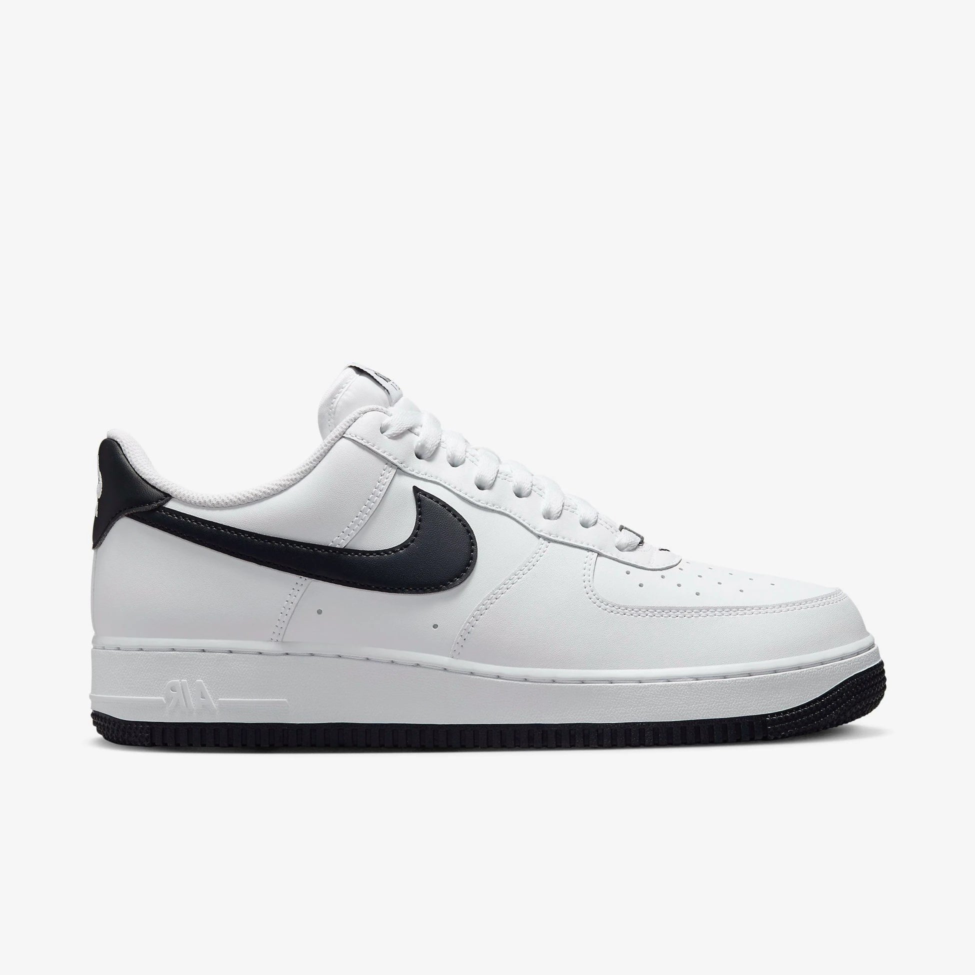 Nike Air Force 1 '07 'White Black Outsole'