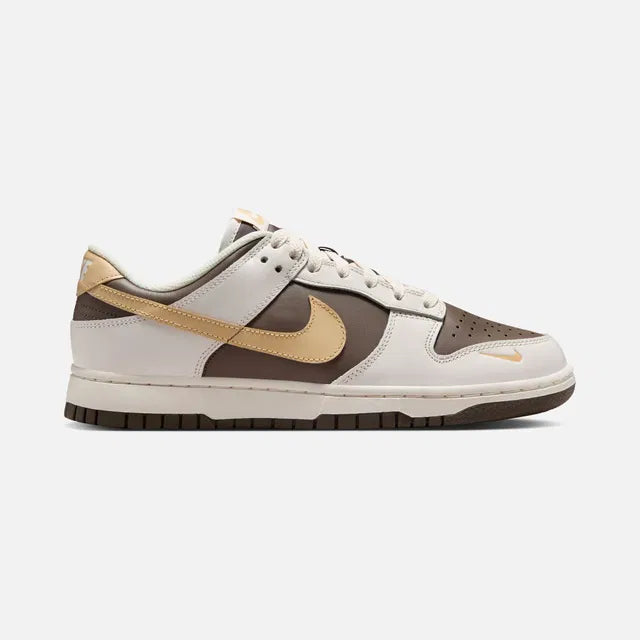 Nike Dunk Low Phantom Sesame