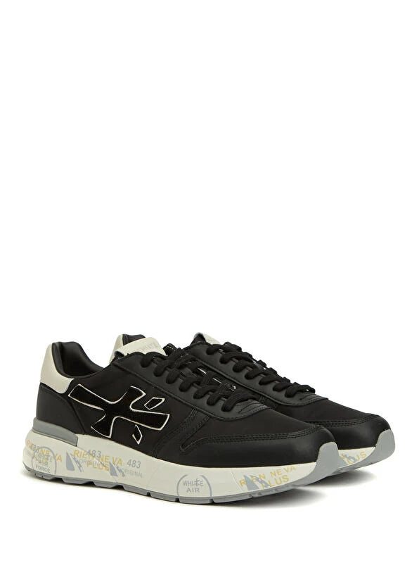 Premiata Siyah