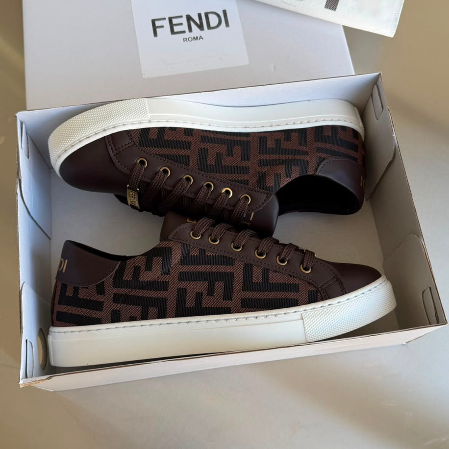 Fendi Match Classic Brown
