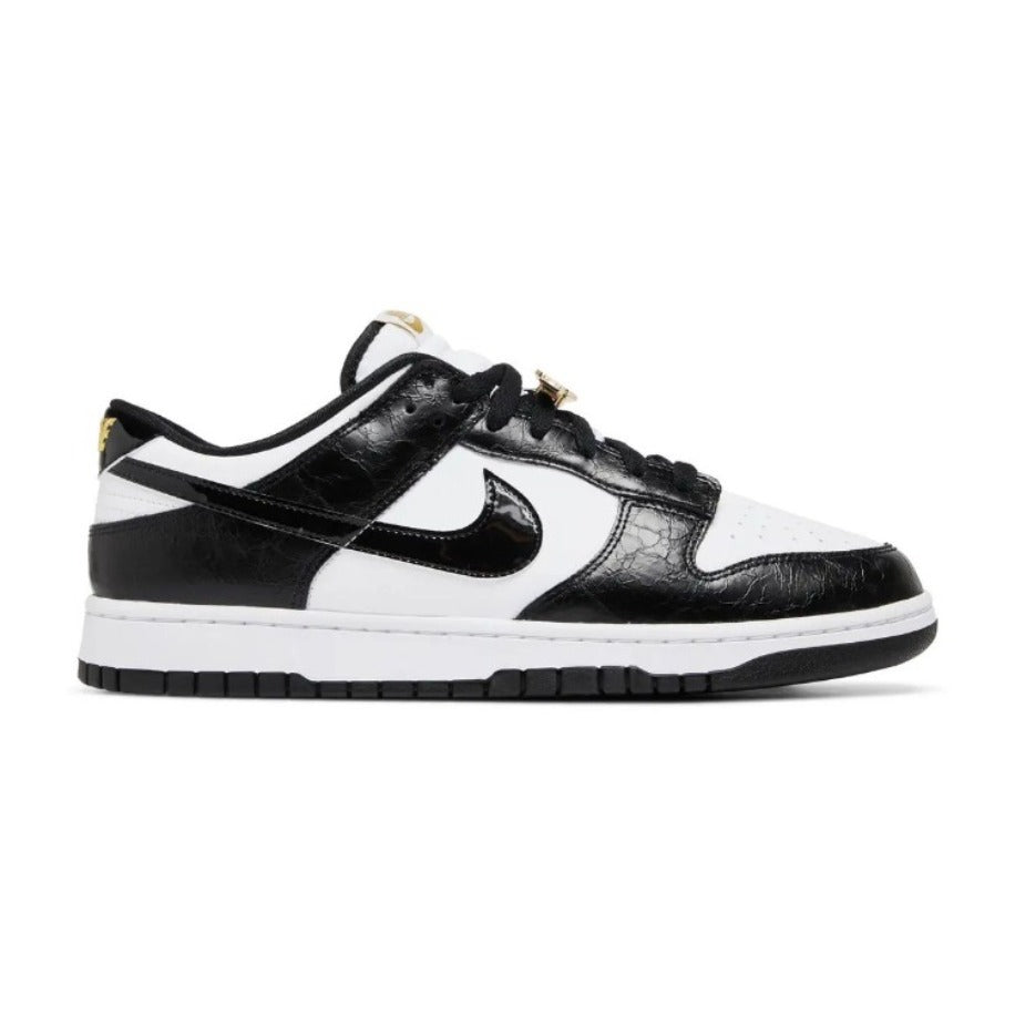 Nike Dunk Low SE World Champ