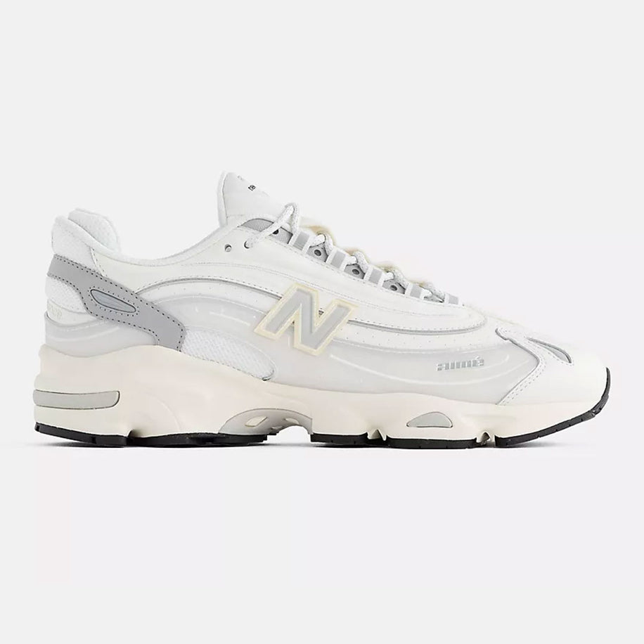 New Balance 1000 Sea Salt ( 1 beden dardır )