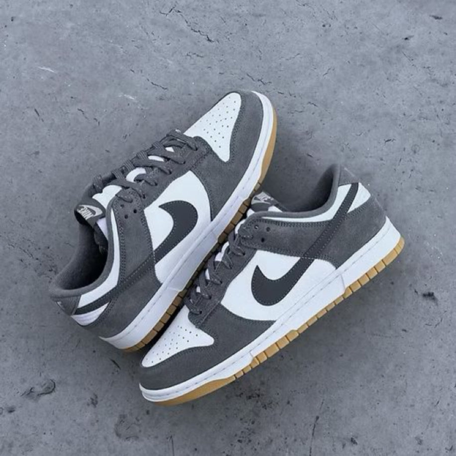 Nike Dunk Low Smoke Grey Gum