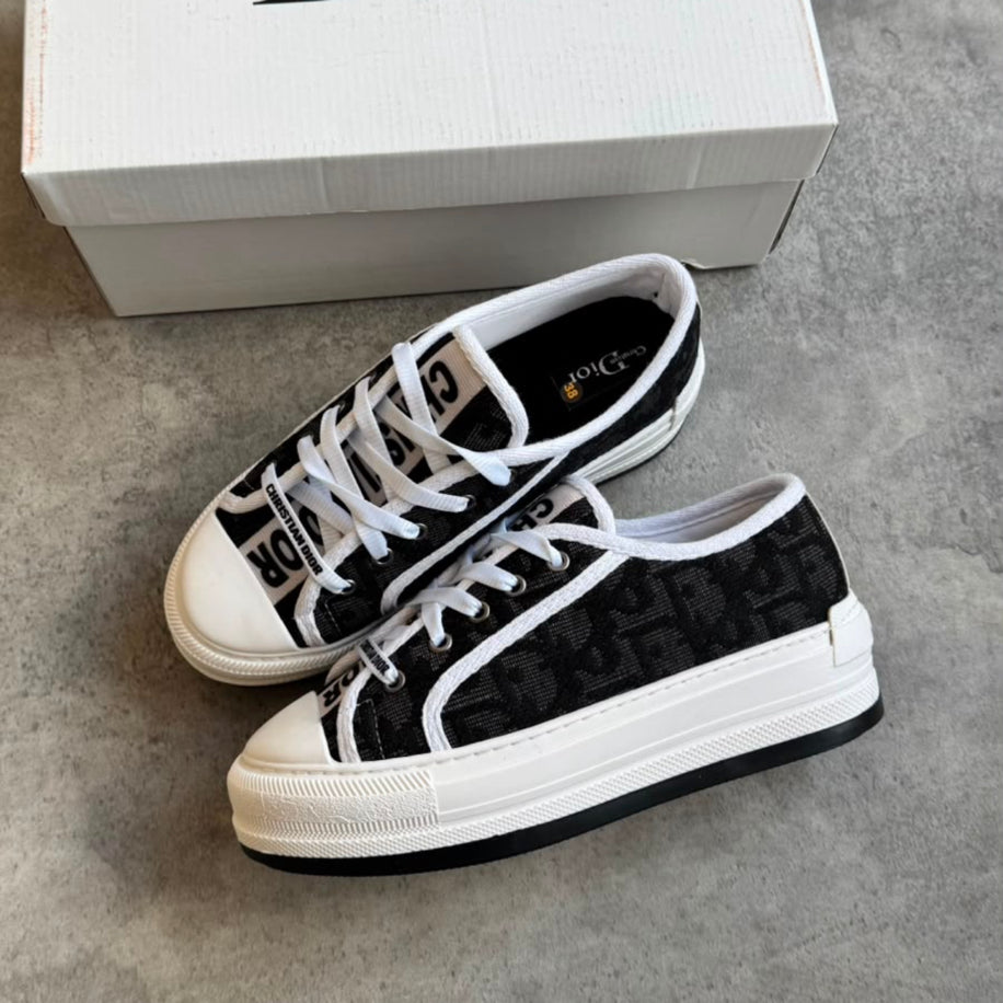 Christian Dior Walk Black