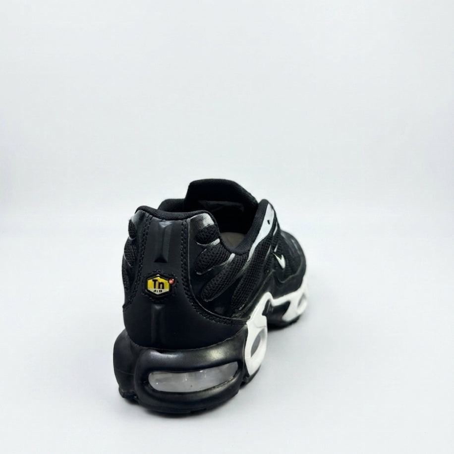 Air Max Plus Black White - 1 NUMARA DARDIR