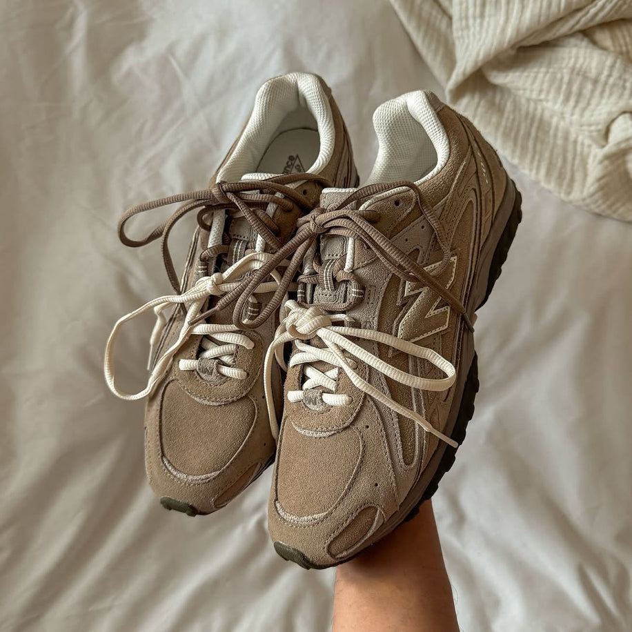 New Balance 204L Mushroom