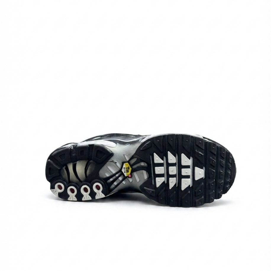 Air Max Plus Black White - 1 NUMARA DARDIR