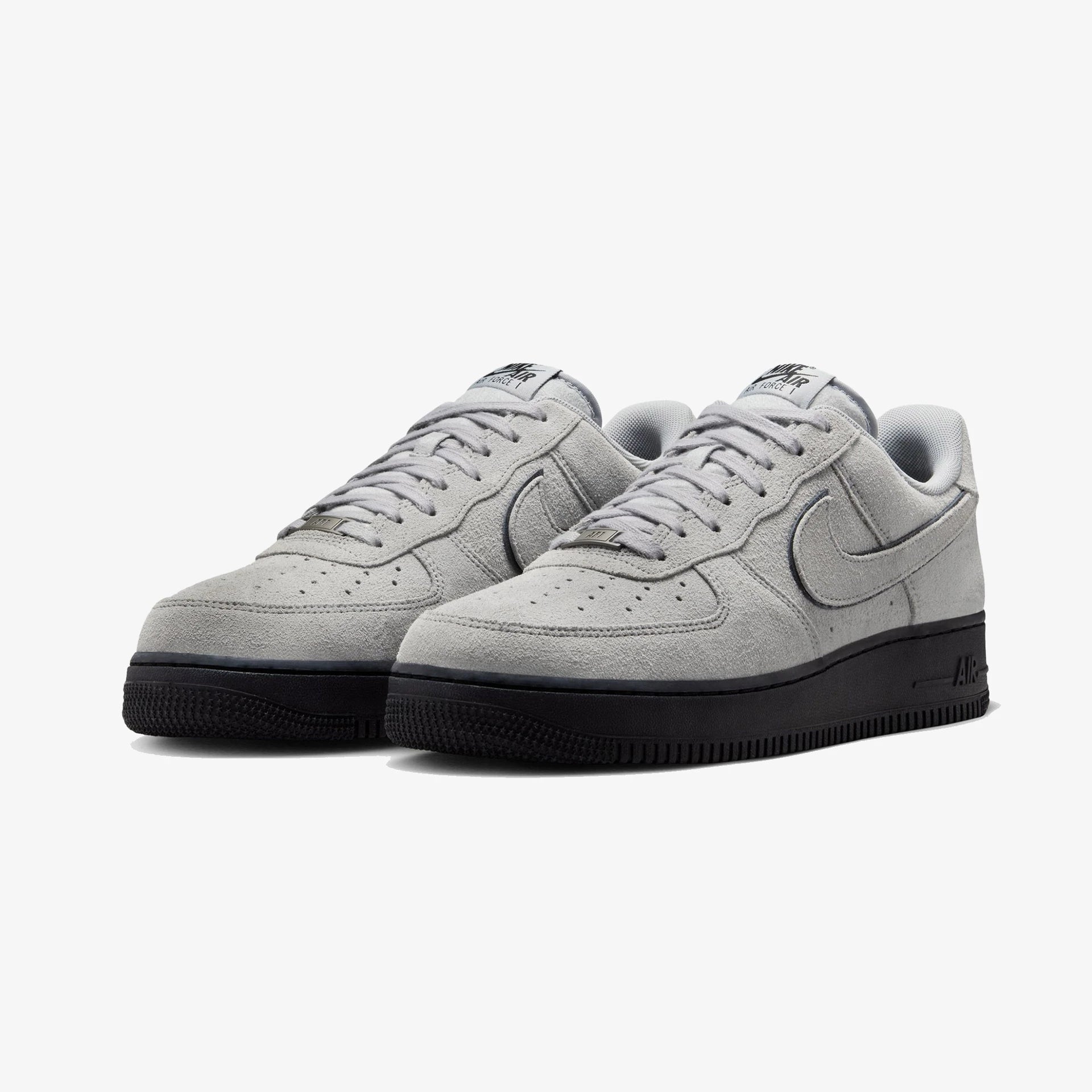 Nike Air Force 1 Light Smoke Grey - LNT STEP-Sneaker - Nike -  -  - 36 - Nike Air Force 1 Light Smoke Grey -