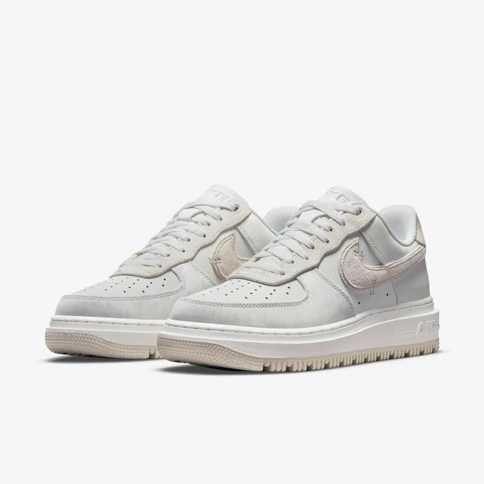 Nike Air Force 1 Luxe Summit White - LNT STEP-Sneaker - Nike -  - 71108088 - 36 - Nike Air Force 1 Luxe Summit White -