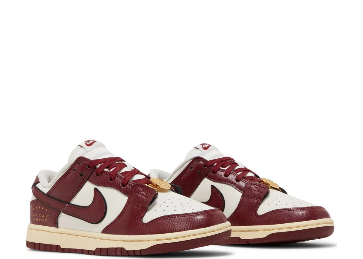 Nike Dunk Low SE Just Do It Sail Team Red - LNT STEP-Sneaker - Nike -  -  - 36 - Nike Dunk Low SE Just Do It Sail Team Red -