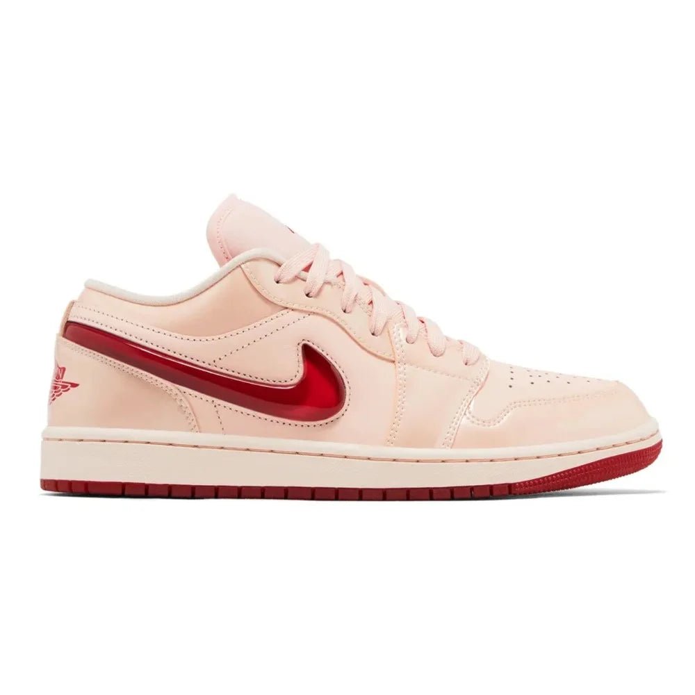 Nike Jordan 1 Low Patent Valentine’s Day - LNT STEP-Sneaker - Nike -  -  - 36 - Nike Jordan 1 Low Patent Valentine’s Day -