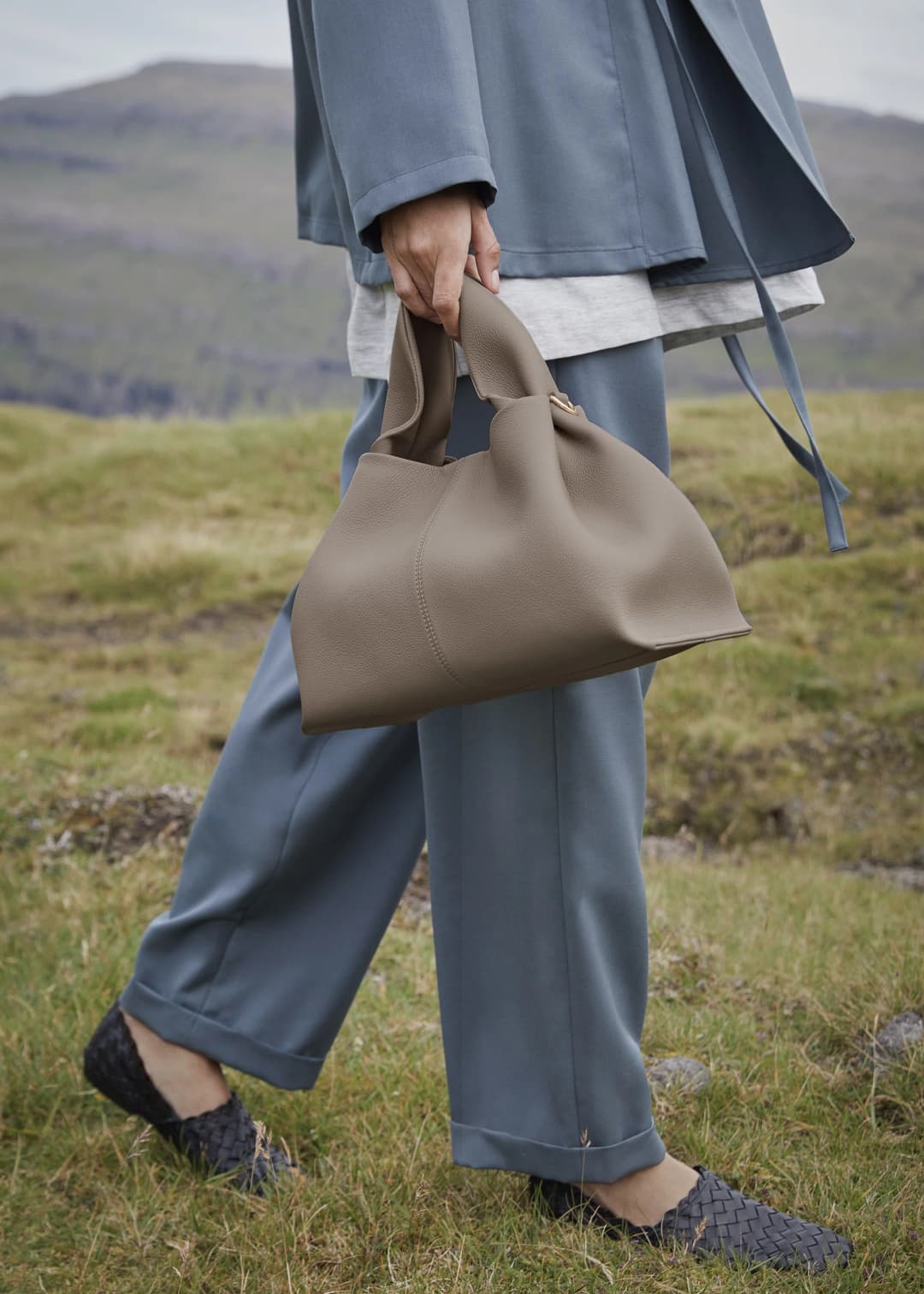 Polene Numero Neuf - Edition Textured Taupe