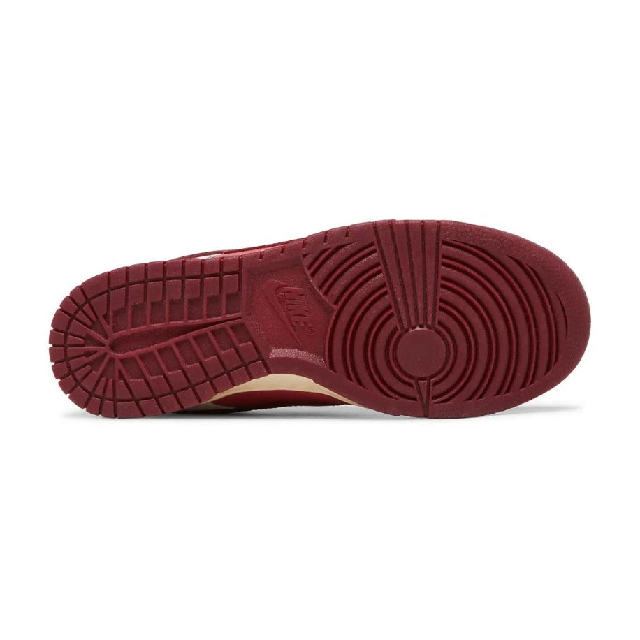 Nike Dunk Low Valentine's Day 2024 Alternate