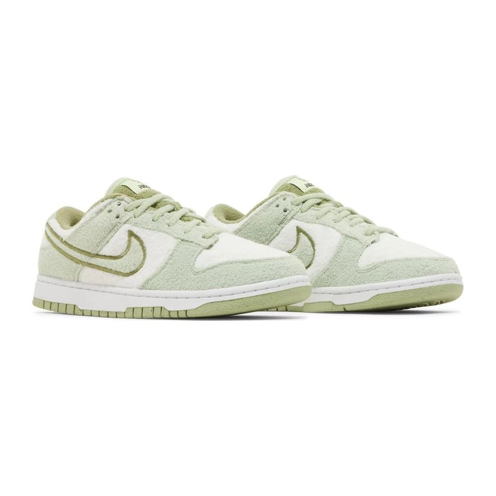 Nike Dunk Low SE Fleece Honeydew