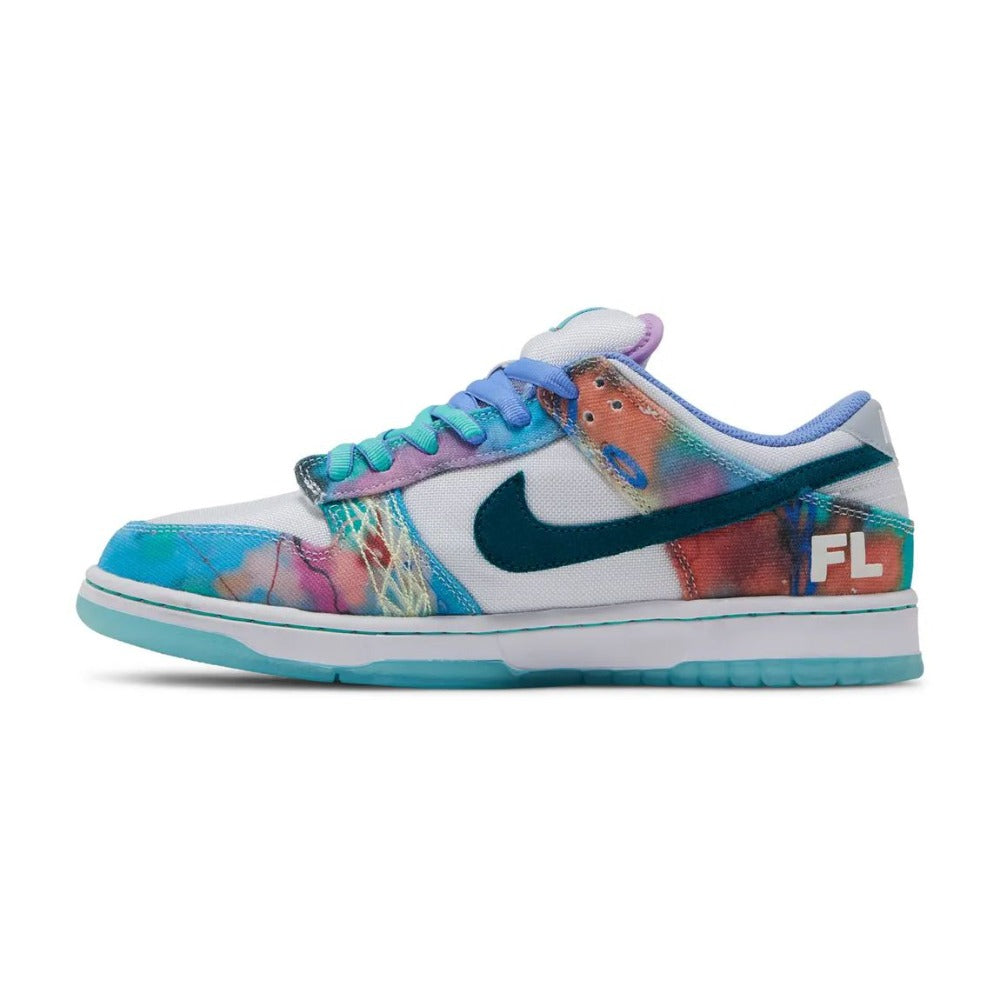 Futura Laboratories x Dunk Low SB Bleached Aqua