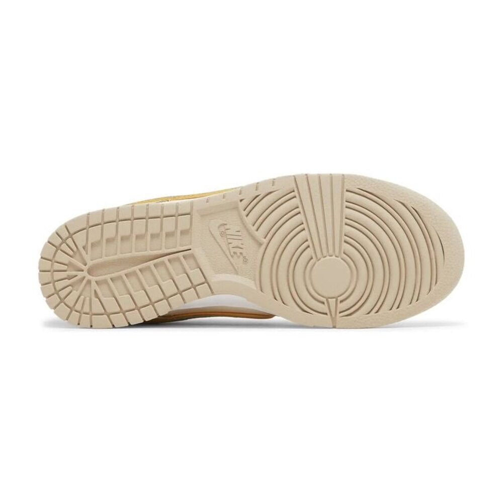 Dunk Low Pale Ivory Oil Green