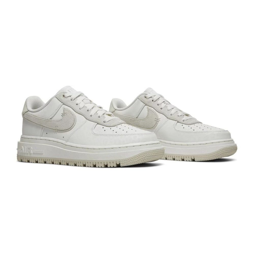 Nike Air Force 1 Luxe Triple White